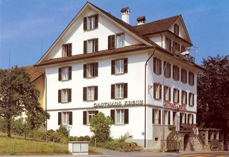 Gasthaus Zum Kreuz Meggen Ngoại thất bức ảnh